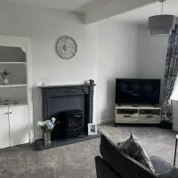 Modern 2 bedroom ground floor apartment, hotell sihtkohas Hawick