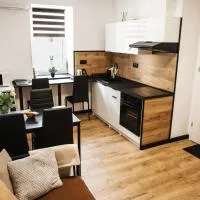 Apartmány pod zvonicí, hotel di Hronov