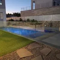 סוויטת בארי , שלווה בגליל העליון, hotel a Mishmār Hāyardin