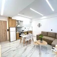 Your Stylish Home near Centre, hotel a Thérissos
