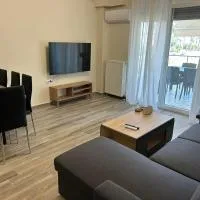 Casa la Parko, hotel i Néoi Epivátai