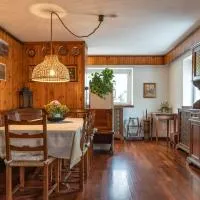 La Casa di Michela - 120m2 in the mountains with fireplace & garden, Hotel in Striegen