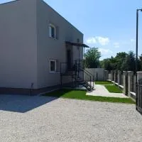 House Rafo, viešbutis mieste Šamorinas