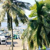 Ocean Whisper Guest House, hotel a Mirissa