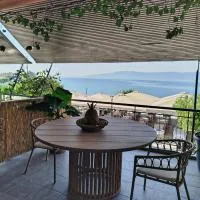 Marilyn's house, hotel v mestu Amarinthos