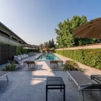 Living Hotel Milano, ξενοδοχείο σε Cornaredo