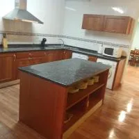 Hostal casa Hinojosa, hotel u gradu Hinojosa de Duero