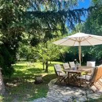Dom Verte z ogrodem na Jurze โรงแรมในTurów Celiny