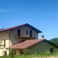 Cascina Nuova, hotel v destinaci Mombasiglio