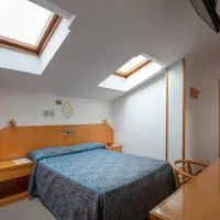Hotel Garden Bologna, viešbutis mieste Crespellano