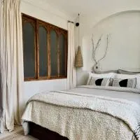 VINEÀ Suite, hotel u gradu Angé