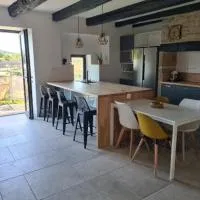 La maison du canyon de Bozouls, hotel a Bozouls