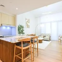 GV Holiday Homes DXB - Cozy 2BR Apartment in Town Square Dubai, hotel a Dubai