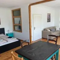 Ferienwohnung "Storchennest" – hotel w mieście Schwanau