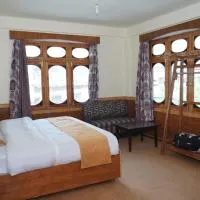 Snow Leopard By Tranquility Stays, hotel v destinácii Tabo