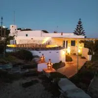 ANCIENT MEROPIA - ARTEMIS, Traditional House- Family, Apollonia, hotel u gradu 'Apollonia'