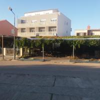 Blue Paradise Srima โรงแรมในซรีมา