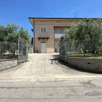 Casa in mezzo agli Ulivi, hotel em Lamporecchio