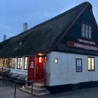 Købmandsgården, Ballen, hotel em Ballen