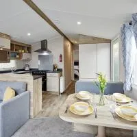 Ants Hill Holiday Home، فندق في لارن