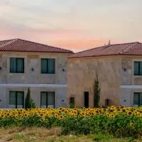 The Kirte Hotel, hotel Eceabatban