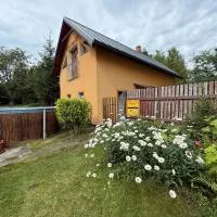 Celý dům FLORA v Českosaském Švýcarsku، فندق في جانوف