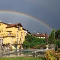 Viesnīca Hotel Corte Santa Libera pilsētā Sanfedele Intelvi