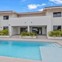 Vista Papaya Suites、Westpuntのホテル