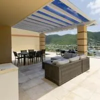 The Grande Nest โรงแรมในOyster Pond