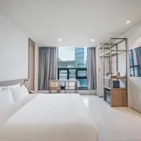 Daegu Dongseongro Giant Hotel, хотел в Тегу