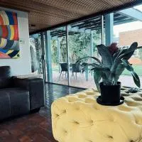 Peaamb GuestHouse - Springs Golf Club، فندق في سبيرنغز