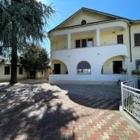 Villa Lidya Malpensa, hotel a Gallarate