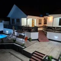 Serene BnB - Apt 03 Makongo after Mlimani City, hotel i Dar es Salaam