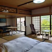 ヴィラリバーサイド – hotel w mieście Takamatsu