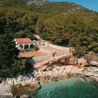 Holiday Home Nell, hotel v destinaci Zavala