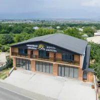 Amzeura hotel, hotel em Tel Avi