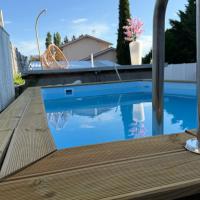 Maisonnette avec Jardin, Piscine, Netflix、ヴィシーにあるヴィシー - シャルメイユ飛行場 - VHYの周辺ホテル