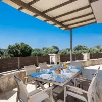 G&S House, hotel u gradu 'Tsoukalades'