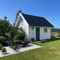 Villa Krågenes - Hytte, hotel em Farsund