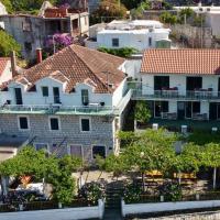 Soti Apartments، فندق في كوباري