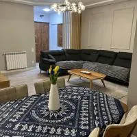 BST Batumi Leo, ξενοδοχείο σε Angisa