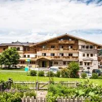 Hotel Winterbauer, hotell i Flachau