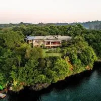 Tinkers Lakeside Lodge - Kruger, hotel Swartfontein városában