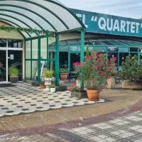 Quartet-Quality Restauracja i Noclegi, hotel en Pniewy
