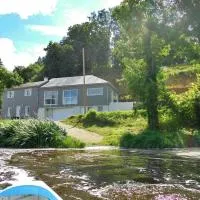 Les Chambres d'Hôtes du Parc、Saint-Germain-de lʼHomelのホテル