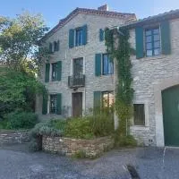 La maison de maître, hotell sihtkohas Cascastel-des-Corbières