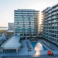 Viesnīca Crowne Plaza Constanta - Mamaia Beach by IHG Mamajā