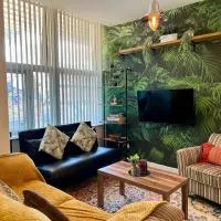 2 Bedroom Flat Oak in Town Center Wellingborough, khách sạn ở Wellingborough