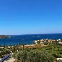Rachi Apartments، فندق في Nisís Léros