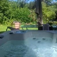 Gîte Charme et Détente, Sauna, Spa,étang et Terrasse Privée, hotel v destinácii Gerbépal